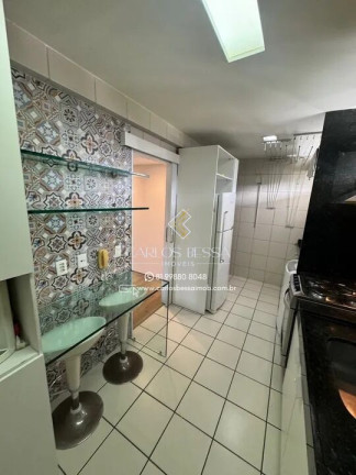 Imagem Apartamento com 2 Quartos à Venda, 74 m² em Aflitos - Recife