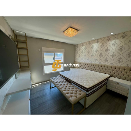 Imagem Casa com 3 Quartos à Venda, 289 m² em Caledônia - Camboriú
