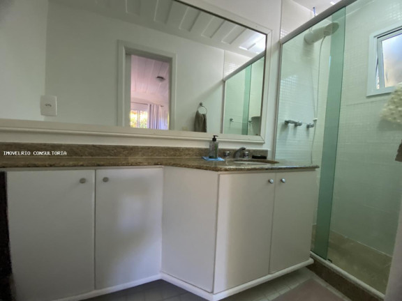 Imagem Casa com 4 Quartos à Venda, 300 m² em Ferradura - Armação Dos Búzios Imagem Casa com 4 Quartos à Venda, 300 m² em Ferradura - Armação Dos Búzios