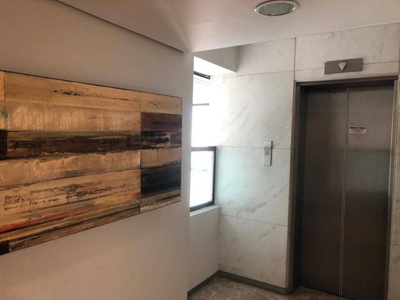 Sala Comercial à Venda, 220 m² em Bela Vista - Porto Alegre