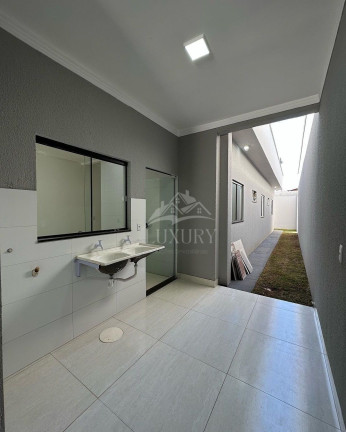 Casa com 3 Quartos à Venda, 104 m² em Residencial Porto Seguro - Senador Canedo