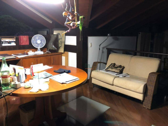Imagem Casa com 4 Quartos à Venda, 883 m² em Itaipu - Niterói Imagem Casa com 4 Quartos à Venda, 883 m² em Itaipu - Niterói