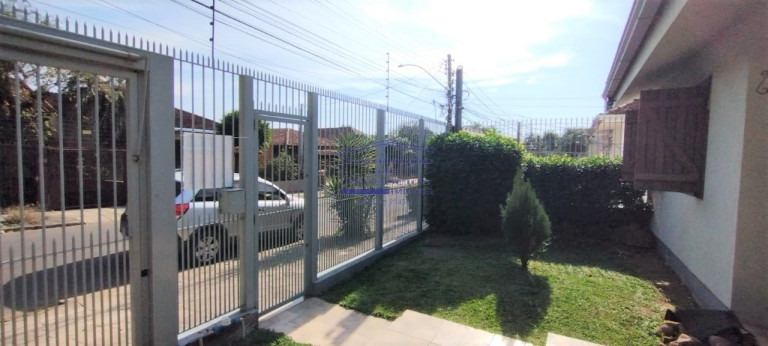 Imagem Casa com 2 Quartos à Venda, 117 m² em Cavalhada - Porto Alegre