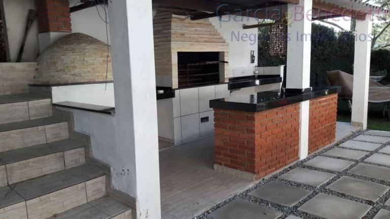Imagem Imóvel com 4 Quartos à Venda, 2.500 m² em Chácaras Fernão Dias - Atibaia Imagem Imóvel com 4 Quartos à Venda, 2.500 m² em Chácaras Fernão Dias - Atibaia