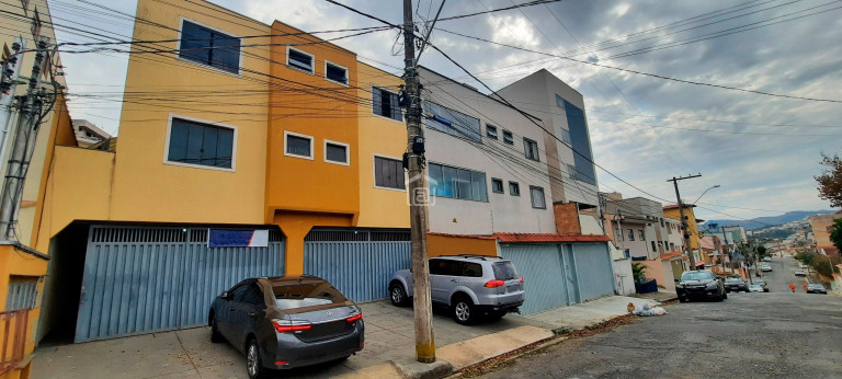 Imóvel com 2 Quartos à Venda, 80 m² em Santa ângela - Poços De Caldas