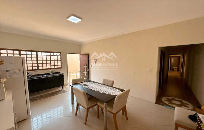 Imagem Casa com 3 Quartos à Venda, 210 m² em Lincoln Parque - Tatuí