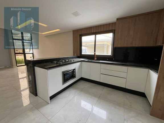 Imagem Casa com 4 Quartos à Venda, 375 m² em São João Do Rio Vermelho - Florianópolis Imagem Casa com 4 Quartos à Venda, 375 m² em São João Do Rio Vermelho - Florianópolis