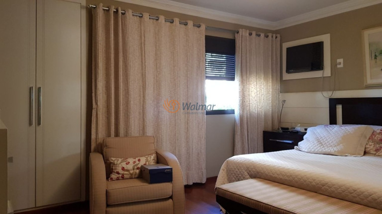Imagem Imóvel com 4 Quartos à Venda, 269 m² em Cambuí - Campinas Imagem Imóvel com 4 Quartos à Venda, 269 m² em Cambuí - Campinas
