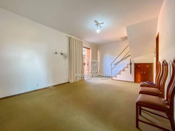 Casa com 5 Quartos à Venda, 250 m² em Alto - Teresópolis