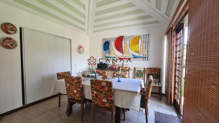 Imagem Casa com 4 Quartos à Venda, 170 m² em Centro - Armação Dos Búzios