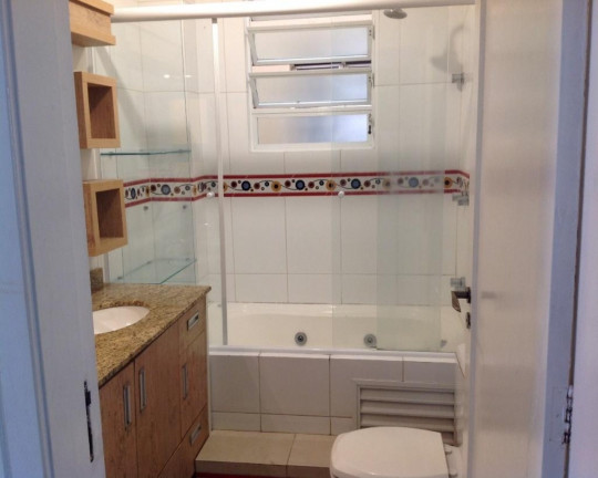 Imagem Apartamento com 3 Quartos à Venda, 96 m² em Menino Deus - Porto Alegre Imagem Apartamento com 3 Quartos à Venda, 96 m² em Menino Deus - Porto Alegre