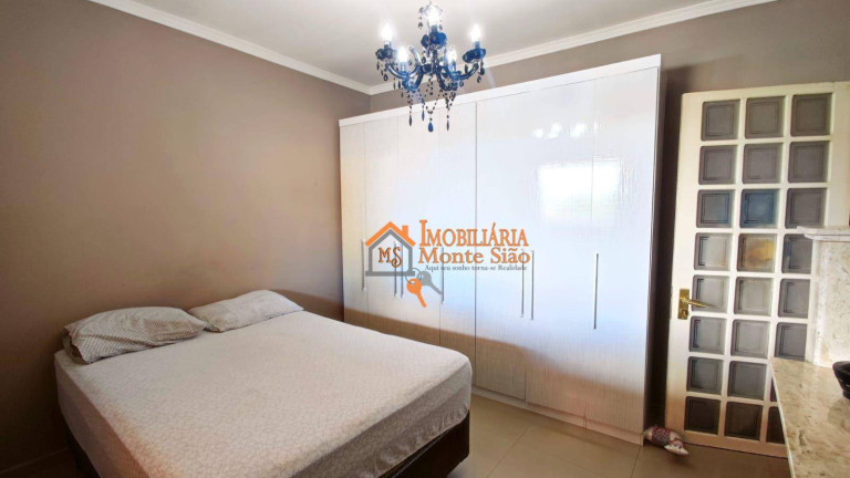 Imagem Sobrado com 4 Quartos à Venda, 240 m² em Jardim Oliveira Ii - Guarulhos Imagem Sobrado com 4 Quartos à Venda, 240 m² em Jardim Oliveira Ii - Guarulhos