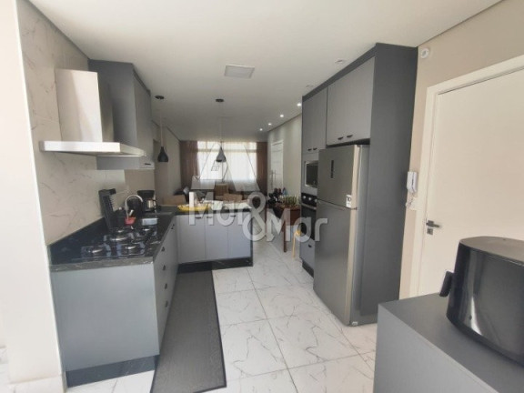 Imagem Apartamento com 2 Quartos à Venda, 90 m² em Pitangueiras - Guarujá