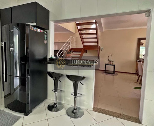 Imagem Casa com 3 Quartos à Venda, 235 m² em Jardim Paulista - Atibaia Imagem Casa com 3 Quartos à Venda, 235 m² em Jardim Paulista - Atibaia