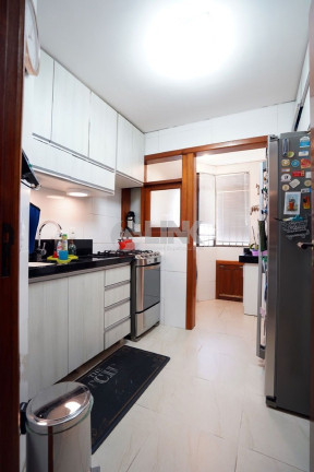 Imagem Imóvel com 3 Quartos à Venda, 120 m² em Moinhos De Vento - Porto Alegre