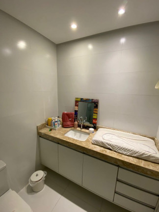 Imagem Casa com 3 Quartos à Venda, 230 m² em Aleixo - Manaus