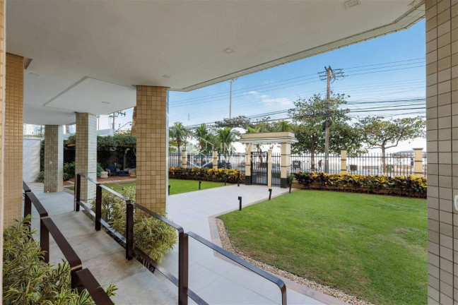 Imagem Apartamento com 3 Quartos para Alugar, 150 m² em Centro - Balneário Camboriú Imagem Apartamento com 3 Quartos para Alugar, 150 m² em Centro - Balneário Camboriú
