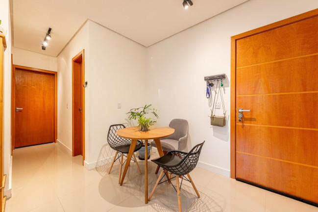 Imagem Apartamento com 2 Quartos à Venda, 65 m² em Higienópolis - Porto Alegre Imagem Apartamento com 2 Quartos à Venda, 65 m² em Higienópolis - Porto Alegre