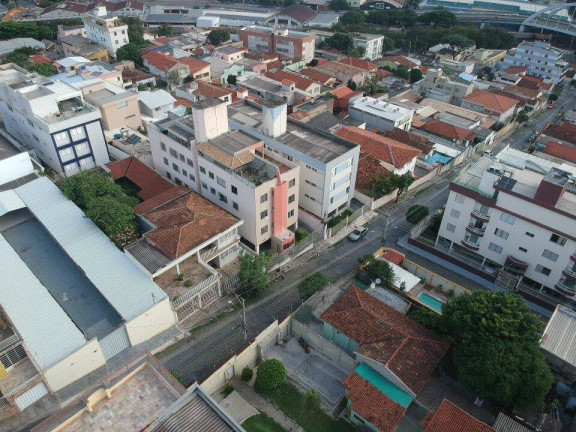 Imagem Casa com 5 Quartos à Venda, 525 m² em Carlos Prates - Belo Horizonte Imagem Casa com 5 Quartos à Venda, 525 m² em Carlos Prates - Belo Horizonte