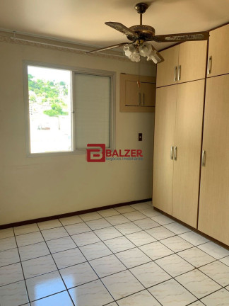 Imagem Apartamento com 3 Quartos à Venda, 117 m² em Centro - Florianópolis Imagem Apartamento com 3 Quartos à Venda, 117 m² em Centro - Florianópolis