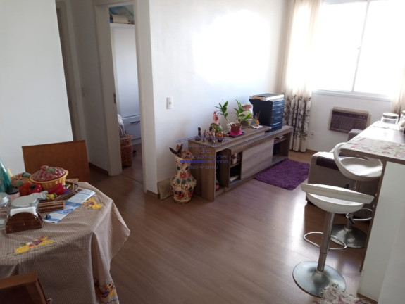 Imagem Imóvel com 2 Quartos à Venda, 45 m² em Cristal - Porto Alegre