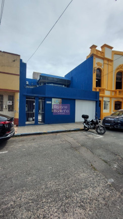 Casa com 4 Quartos à Venda, 400 m² em Centro - Rio Grande