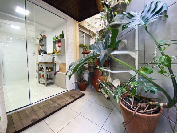 Imagem Apartamento com 1 Quarto à Venda, 54 m² em Petrópolis - Porto Alegre