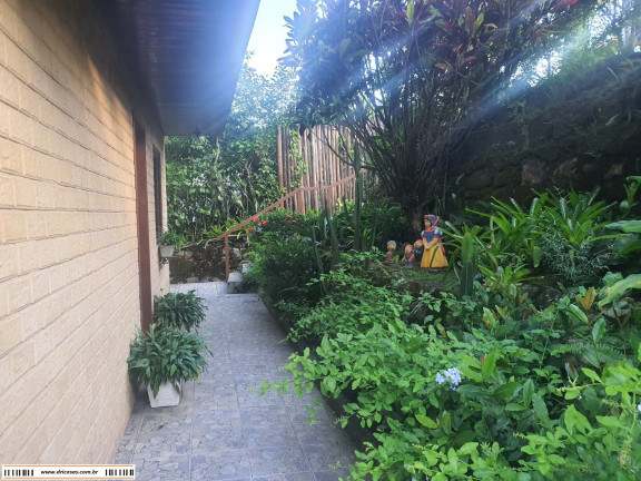 Imagem Casa com 3 Quartos à Venda, em Vila Geny - Itaguaí Imagem Casa com 3 Quartos à Venda, em Vila Geny - Itaguaí