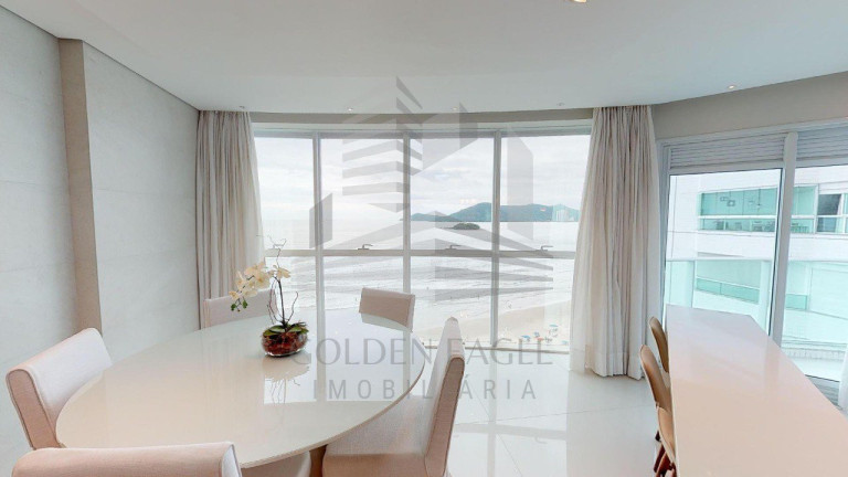 Imagem Apartamento com 3 Quartos à Venda, 198 m² em Centro - Balneário Camboriú Imagem Apartamento com 3 Quartos à Venda, 198 m² em Centro - Balneário Camboriú