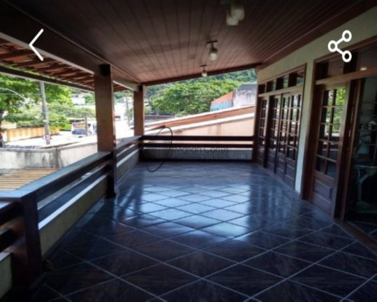 Imagem Casa com 4 Quartos à Venda, 360 m² em São Francisco - Niterói Imagem Casa com 4 Quartos à Venda, 360 m² em São Francisco - Niterói