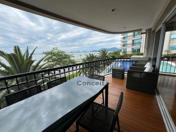 Imagem Apartamento com 3 Quartos à Venda, 316 m² em Agronômica - Florianópolis