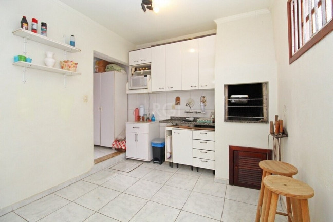 Imagem Casa de Condomínio com 3 Quartos à Venda, 172 m² em Medianeira - Porto Alegre Imagem Casa de Condomínio com 3 Quartos à Venda, 172 m² em Medianeira - Porto Alegre