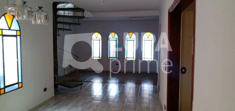 Imagem Casa com 4 Quartos à Venda, 220 m² em Jardim Guanca - São Paulo Imagem Casa com 4 Quartos à Venda, 220 m² em Jardim Guanca - São Paulo