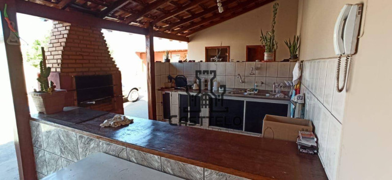 Imagem Casa com 4 Quartos à Venda, 198 m² em Vila Brasil - Londrina Imagem Casa com 4 Quartos à Venda, 198 m² em Vila Brasil - Londrina