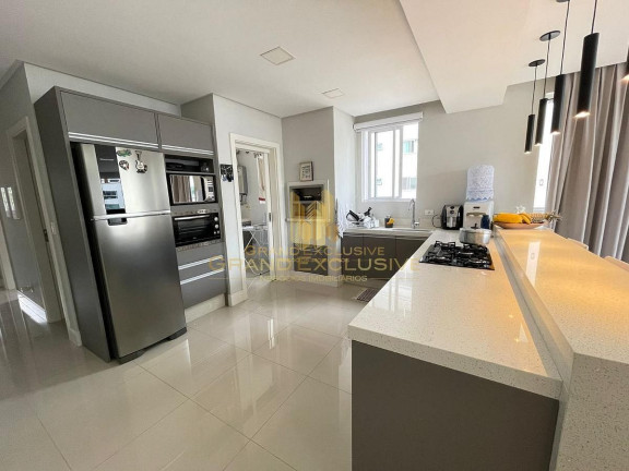 Imagem Apartamento com 2 Quartos à Venda, 92 m² em Centro - Balneário Camboriú Imagem Apartamento com 2 Quartos à Venda, 92 m² em Centro - Balneário Camboriú