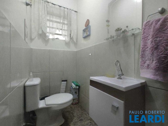 Imagem Sobrado com 3 Quartos à Venda, 237 m² em Jardim - Santo André