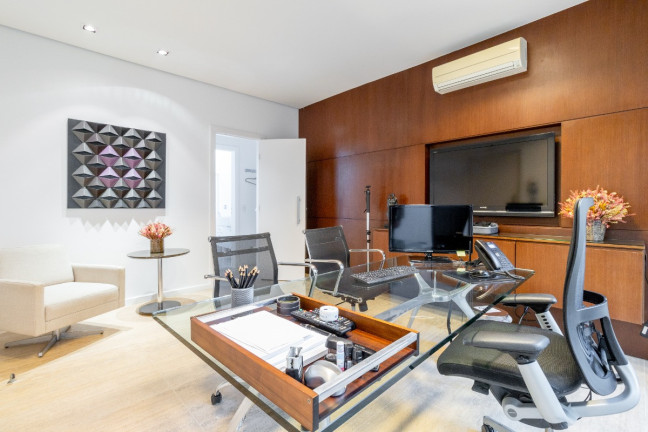 Imagem Casa à Venda, 300 m² em Jardim América - São Paulo Imagem Casa à Venda, 300 m² em Jardim América - São Paulo