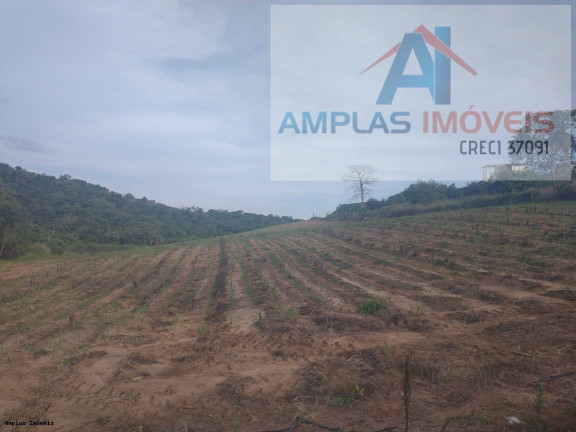 Imagem Fazenda à Venda, 60 m² em Azurita Imagem Fazenda à Venda, 60 m² em Azurita