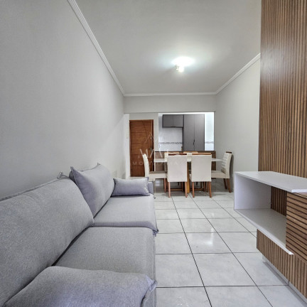 Imagem Apartamento com 2 Quartos à Venda, 60 m² em Ocian - Praia Grande