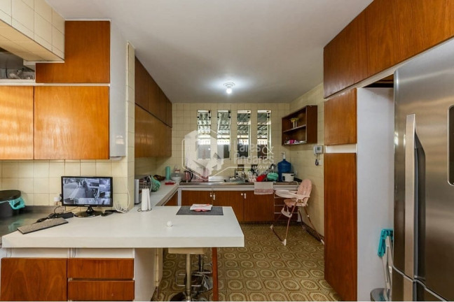 Imagem Casa com 3 Quartos à Venda, 379 m² em Pacaembu - São Paulo