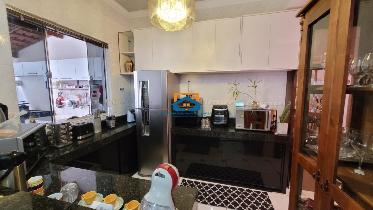 Imagem Casa com 2 Quartos à Venda, 135 m² em Bethânia - Ipatinga