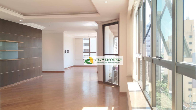 Apartamento com 4 Quartos à Venda, 251 m² em Cambuí - Campinas
