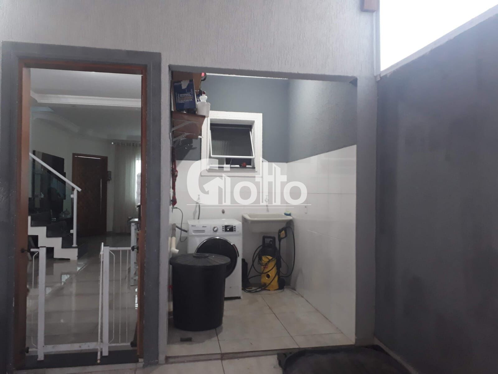 Imagem Sobrado com 3 Quartos à Venda, 95 m² em Residencial Algarve - Mogi Das Cruzes