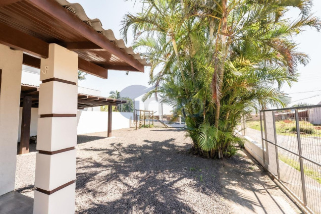 Imagem Casa com 3 Quartos à Venda, 108 m² em Vila São João - Torres