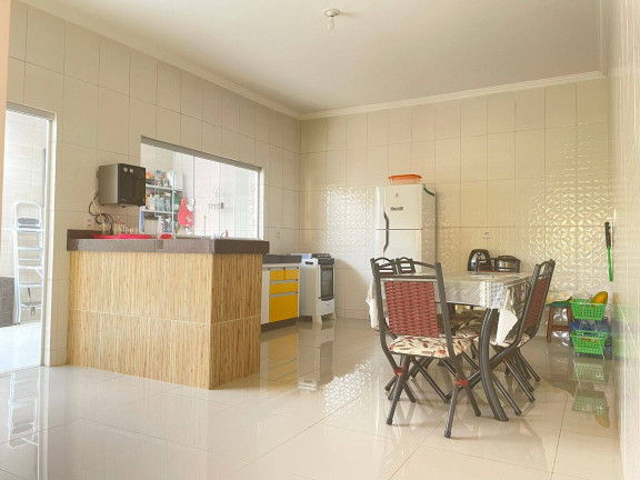 Imagem Casa com 3 Quartos à Venda, 360 m² em Jardim Belvedere - Caldas Novas Imagem Casa com 3 Quartos à Venda, 360 m² em Jardim Belvedere - Caldas Novas