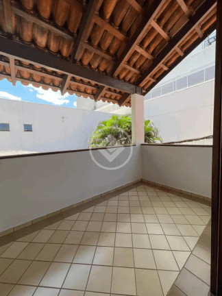 Imagem Sobrado com 5 Quartos à Venda, 441 m² em Setor Marista - Goiânia Imagem Sobrado com 5 Quartos à Venda, 441 m² em Setor Marista - Goiânia