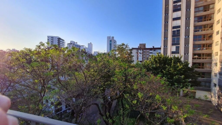 Imagem Cobertura com 3 Quartos à Venda, 197 m² em Petrópolis - Porto Alegre