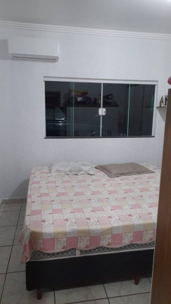 Casa com 3 Quartos à Venda, 200 m² em Jardim Aeroporto - Arapongas