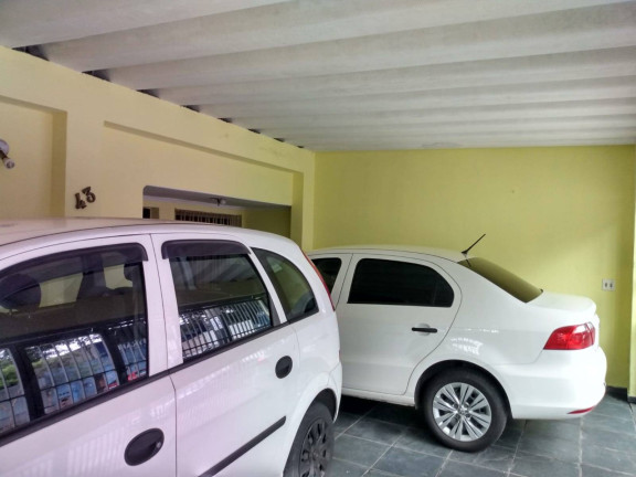 Casa com 3 Quartos à Venda,  em Campanario - Diadema