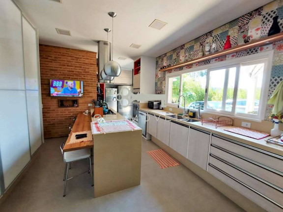 Imagem Casa com 5 Quartos à Venda, em Palos Verdes - Carapicuíba Imagem Casa com 5 Quartos à Venda, em Palos Verdes - Carapicuíba